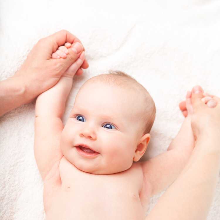 Best Cold-Pressed Coconut Oil For Baby